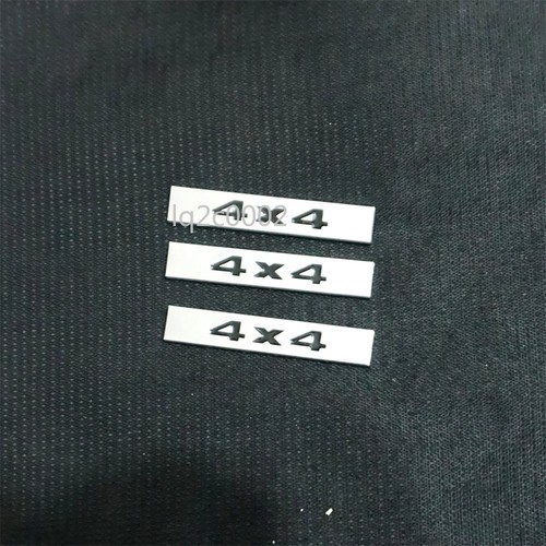Silver chrome black 4x4 - chrome,
